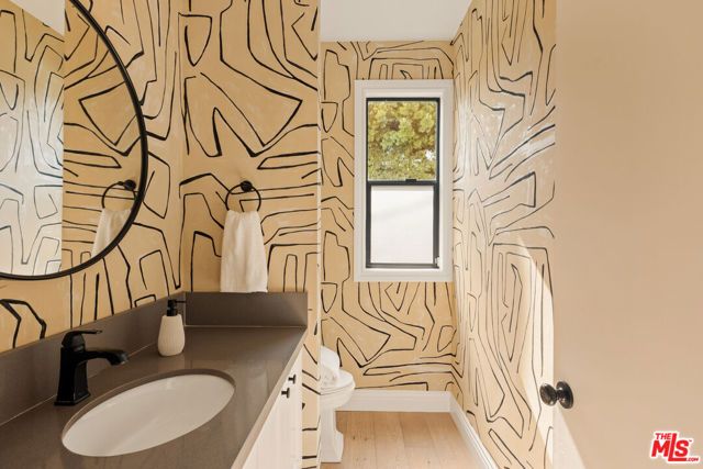 8109 Mcconnell Avenue, Los Angeles, CA 90045