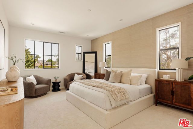 8109 Mcconnell Avenue, Los Angeles, CA 90045