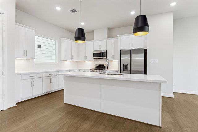 408 - 412 N Stiles Street, Houston, TX 77011