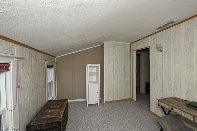 1021 East Boulevard, Aurora, OH 44202