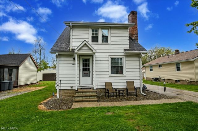 1021 East Boulevard, Aurora, OH 44202
