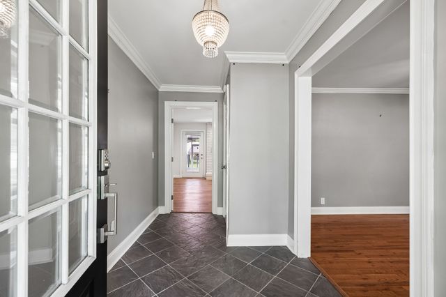 3513 Meadowwood Dr, Murfreesboro, TN 37128