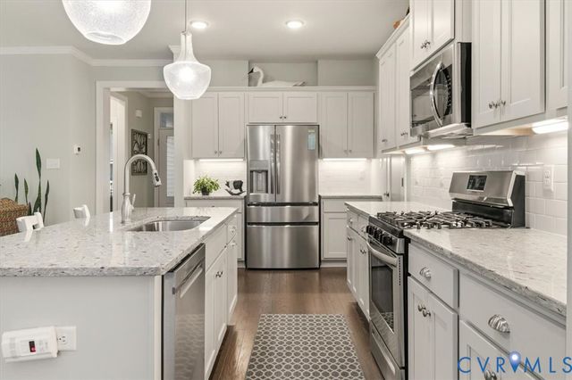 7212 Emerald Point Vis, Midlothian, VA 23120