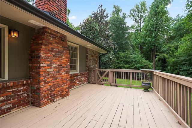 4000 Lower Roswell Road, Marietta, GA 30068