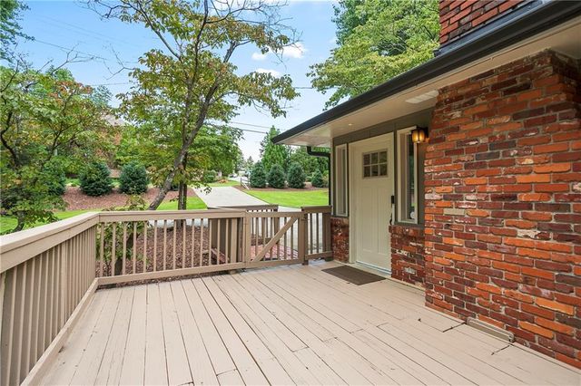 4000 Lower Roswell Road, Marietta, GA 30068