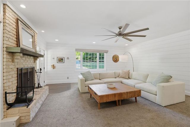 4000 Lower Roswell Road, Marietta, GA 30068
