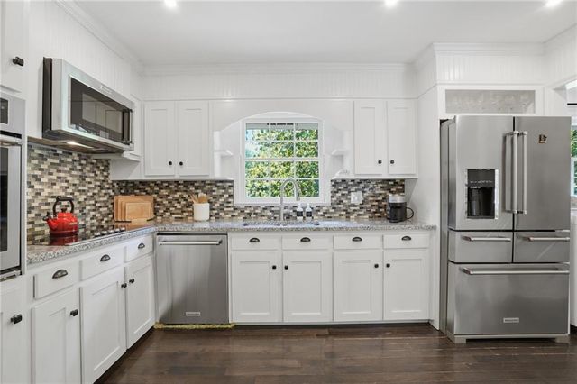 4000 Lower Roswell Road, Marietta, GA 30068