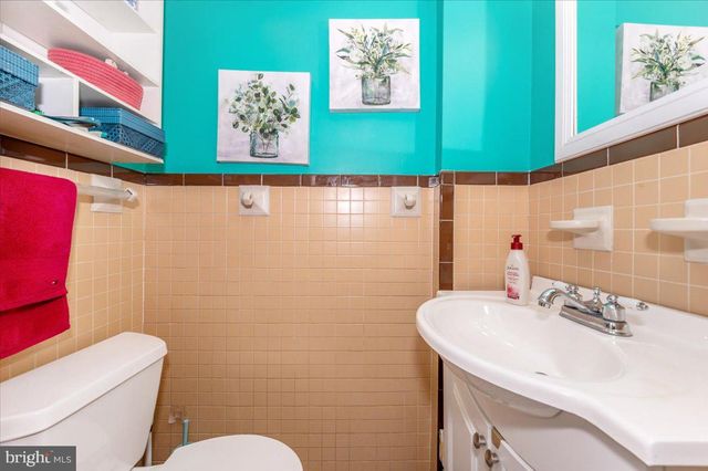 545 DAISY DR, Taneytown, MD 21787