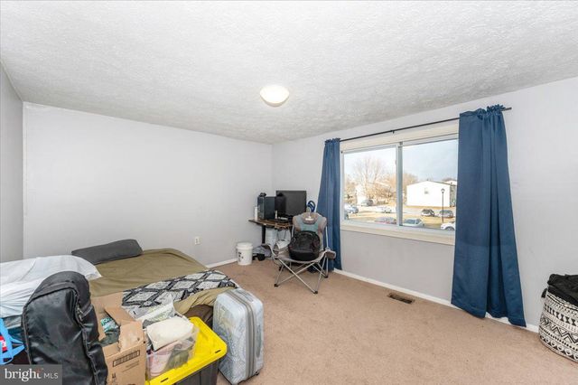 545 DAISY DR, Taneytown, MD 21787