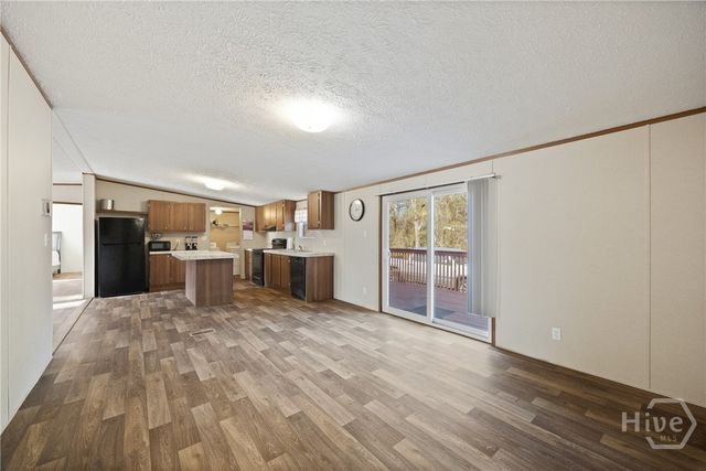 2599 Black Creek Church Rd, Ellabell, GA 31308