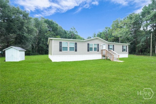 2599 Black Creek Church Rd, Ellabell, GA 31308