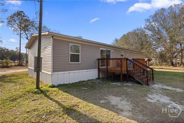 2599 Black Creek Church Rd, Ellabell, GA 31308