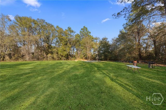 2599 Black Creek Church Rd, Ellabell, GA 31308