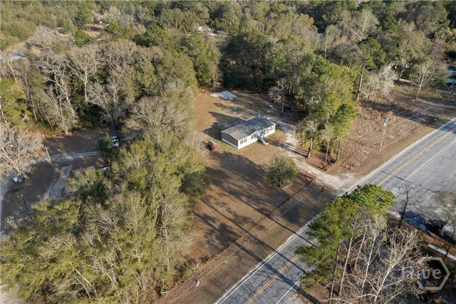 2599 Black Creek Church Rd, Ellabell, GA 31308