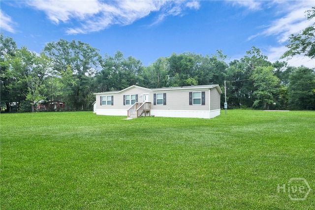 2599 Black Creek Church Rd, Ellabell, GA 31308