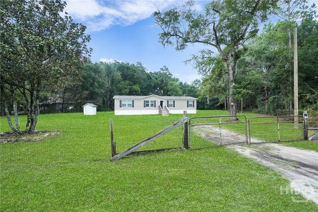 2599 Black Creek Church Rd, Ellabell, GA 31308