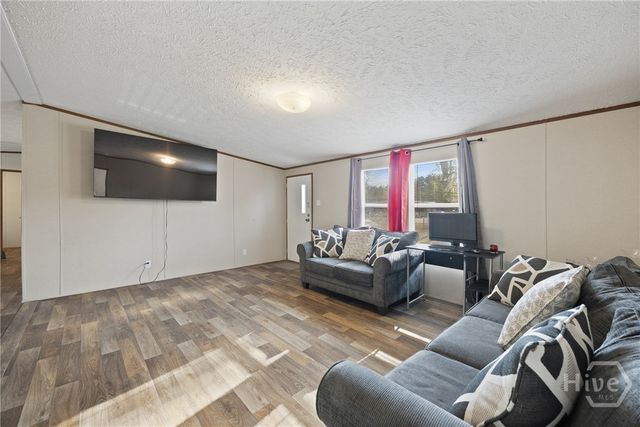 2599 Black Creek Church Rd, Ellabell, GA 31308