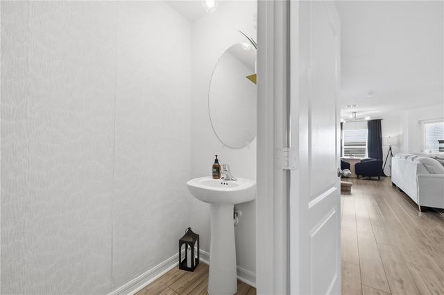 1675 WYNFORD CIRCLE, Tavares, FL 32778