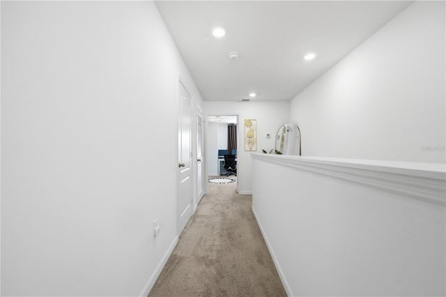 1675 WYNFORD CIRCLE, Tavares, FL 32778