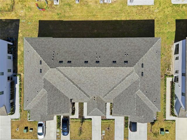 1675 WYNFORD CIRCLE, Tavares, FL 32778