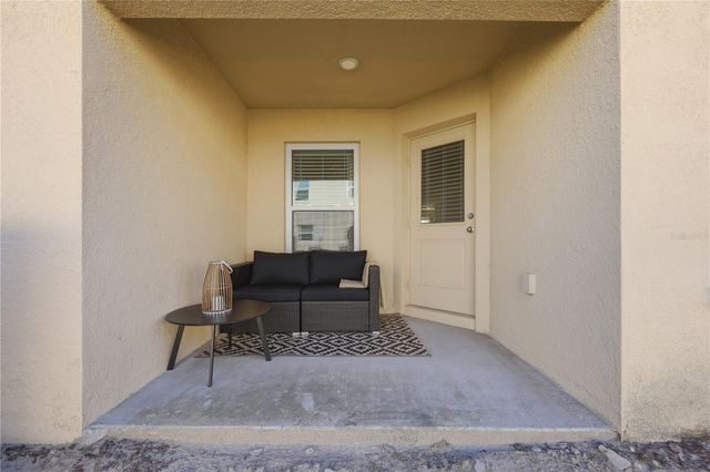 1675 WYNFORD CIRCLE, Tavares, FL 32778