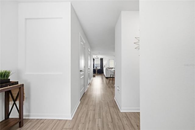 1675 WYNFORD CIRCLE, Tavares, FL 32778