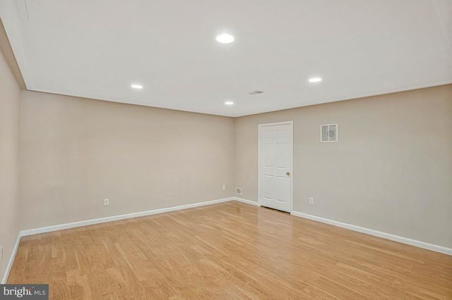 8185 PAPER BIRCH DR, Lorton, VA 22079