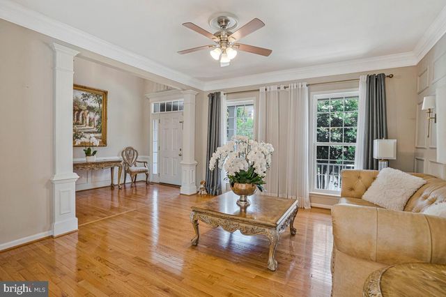 8185 PAPER BIRCH DR, Lorton, VA 22079