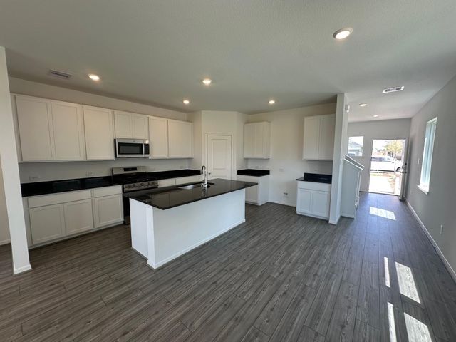 18015 Lasso Mills Drive, Hockley, TX 77447