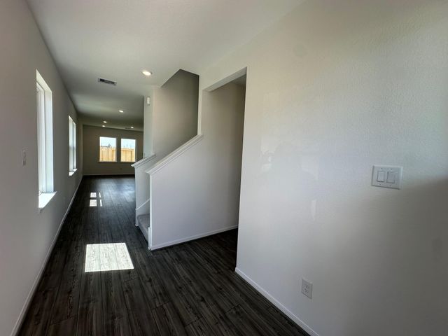 18015 Lasso Mills Drive, Hockley, TX 77447