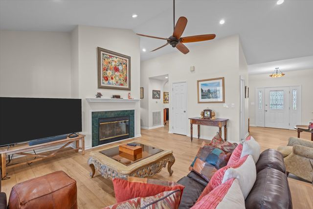 182 Savannah Drive, Mc Cormick, SC 29835