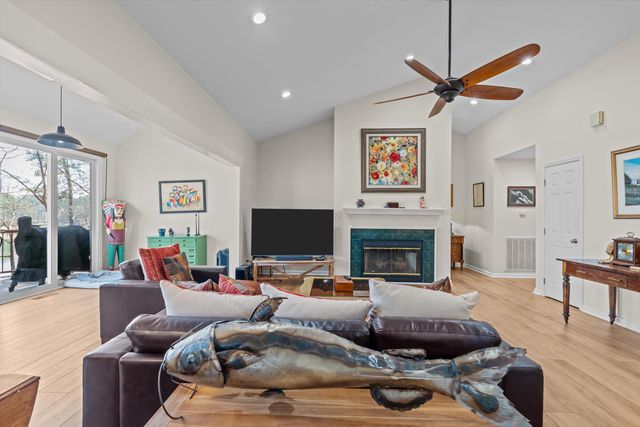 182 Savannah Drive, Mc Cormick, SC 29835