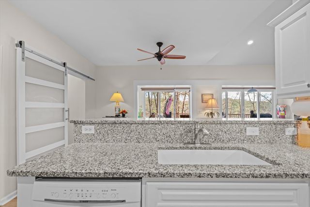 182 Savannah Drive, Mc Cormick, SC 29835