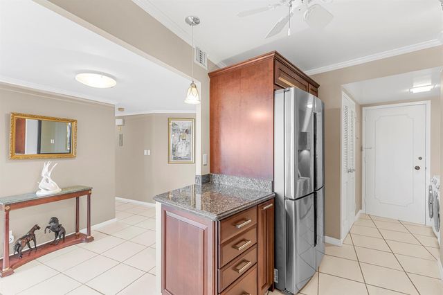 3000 Holiday Drive 1505, Fort Lauderdale, FL 33316