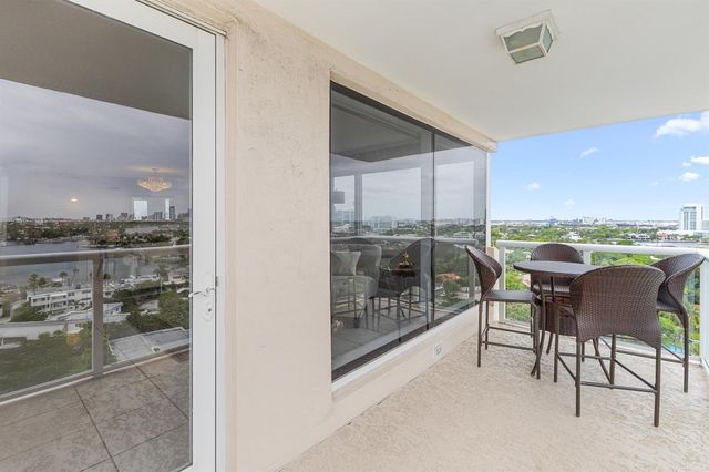 3000 Holiday Drive 1505, Fort Lauderdale, FL 33316