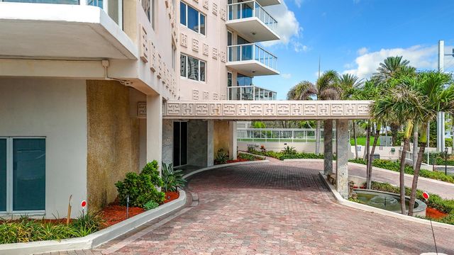 3000 Holiday Drive 1505, Fort Lauderdale, FL 33316