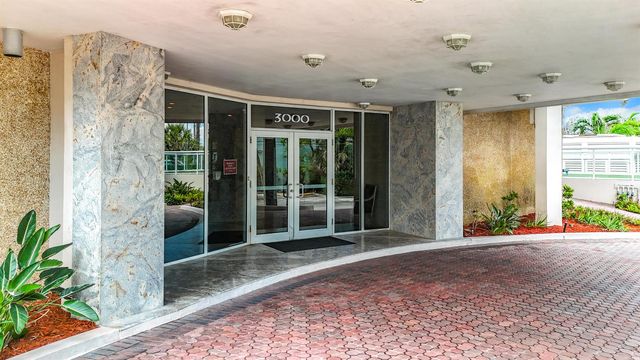 3000 Holiday Drive 1505, Fort Lauderdale, FL 33316