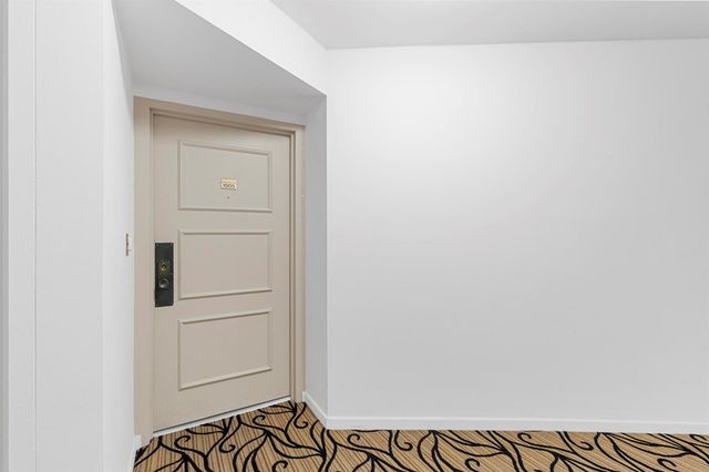3000 Holiday Drive 1505, Fort Lauderdale, FL 33316
