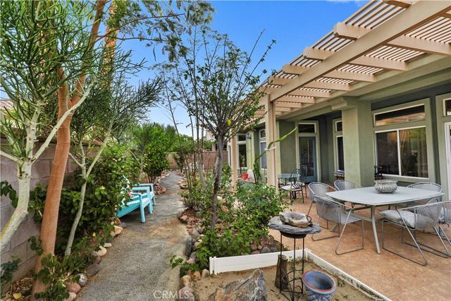 38563 Bent Palm Drive, Palm Desert, CA 92211