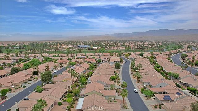38563 Bent Palm Drive, Palm Desert, CA 92211