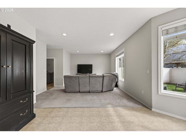 3521 S 2ND Way, Ridgefield, WA 98642