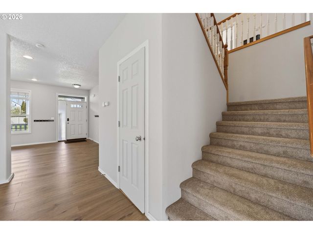 3521 S 2ND Way, Ridgefield, WA 98642