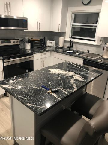 14 St Eustatius Street, Toms River, NJ 08757