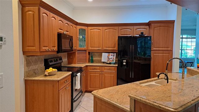 2377 BURTON LANE, Sarasota, FL 34239