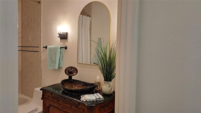 2377 BURTON LANE, Sarasota, FL 34239