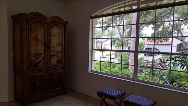 2377 BURTON LANE, Sarasota, FL 34239