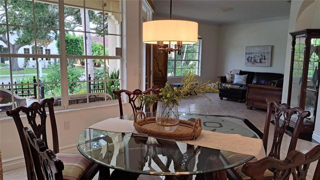 2377 BURTON LANE, Sarasota, FL 34239