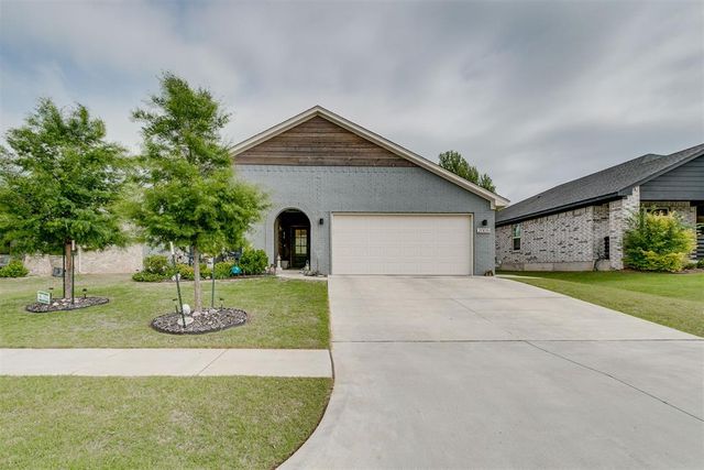 20051 Park Lane, Harrah, OK 73045