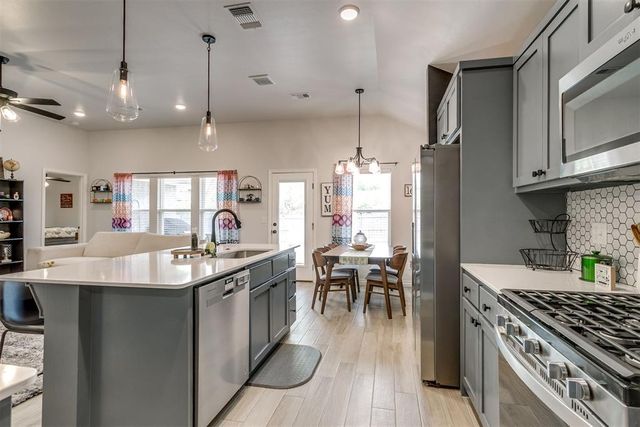 20051 Park Lane, Harrah, OK 73045