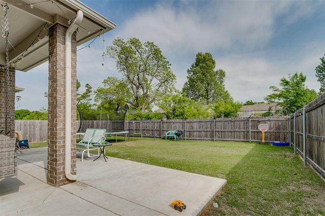 20051 Park Lane, Harrah, OK 73045